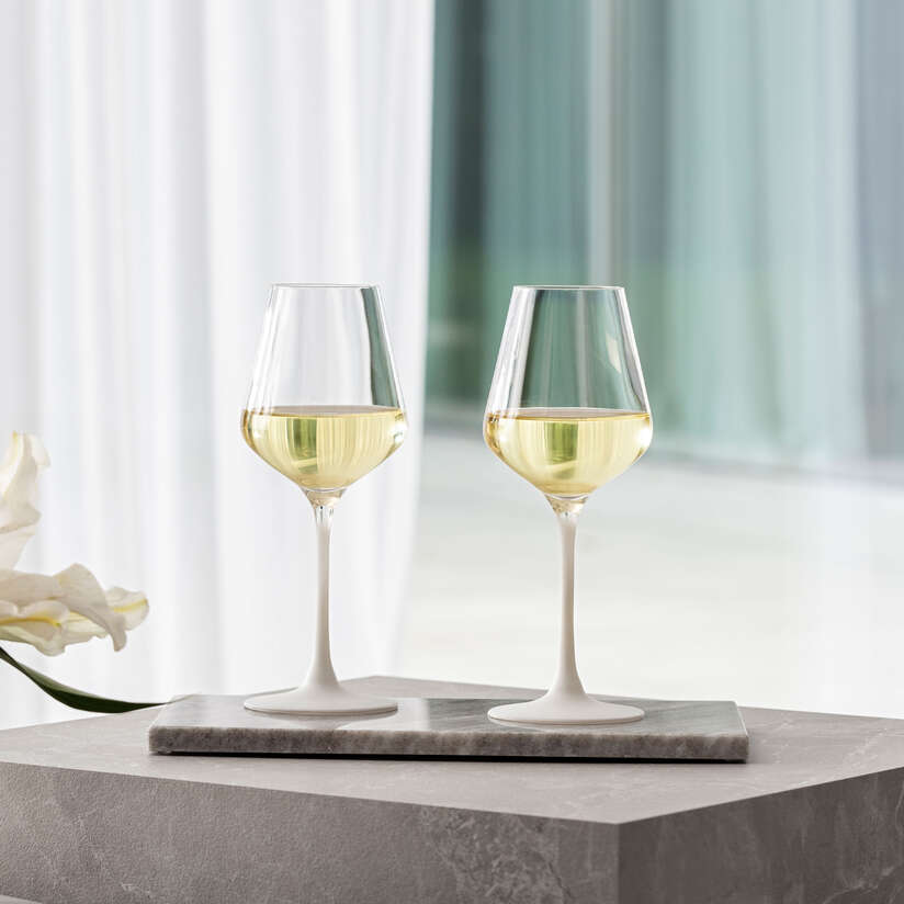 White wine glass White, 4.3 oz, crystal glass